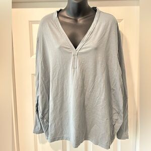 Lululemon Back in Action long sleeve top